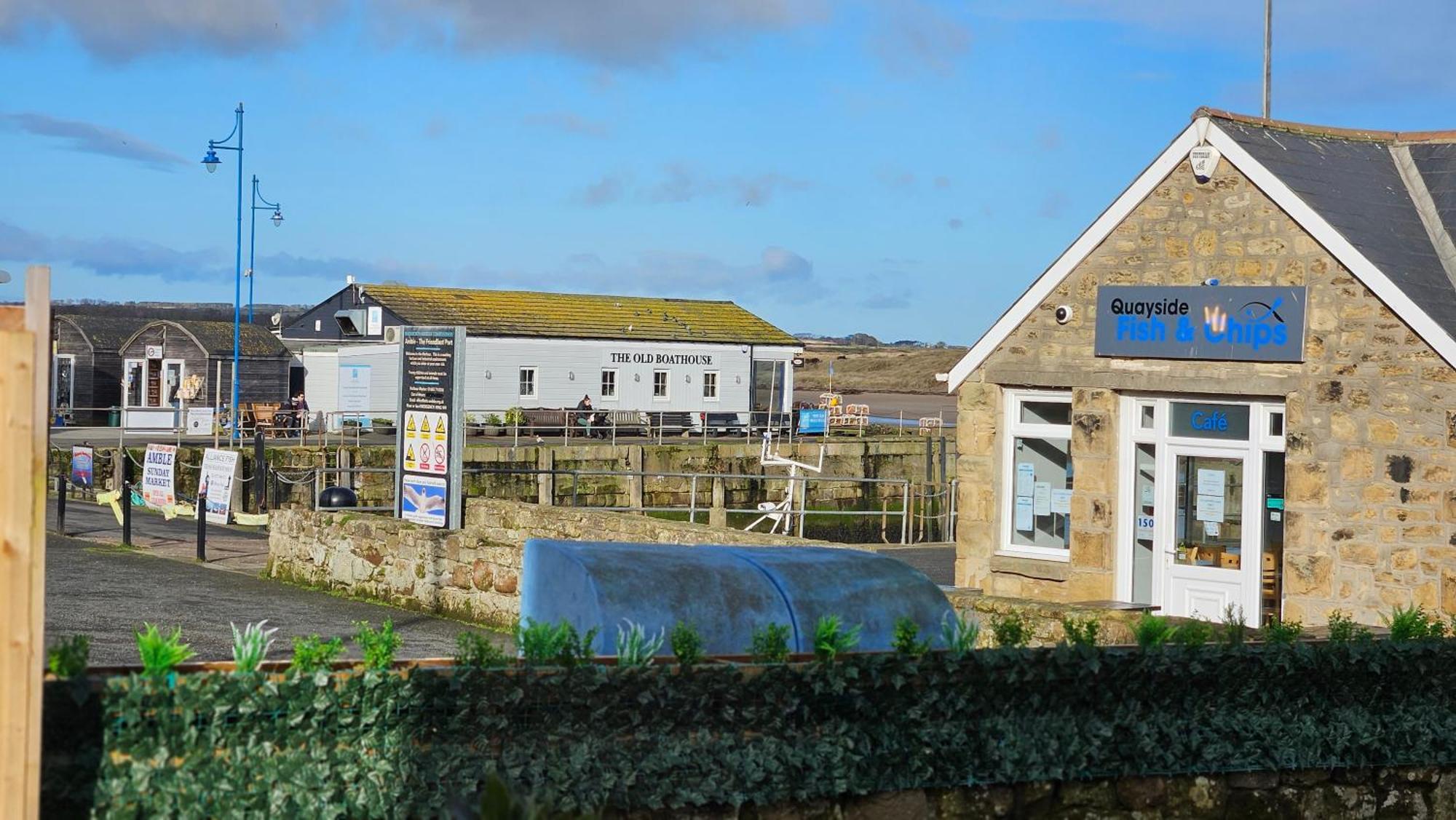 Amble Harbour Retreats Hotel Bilik gambar