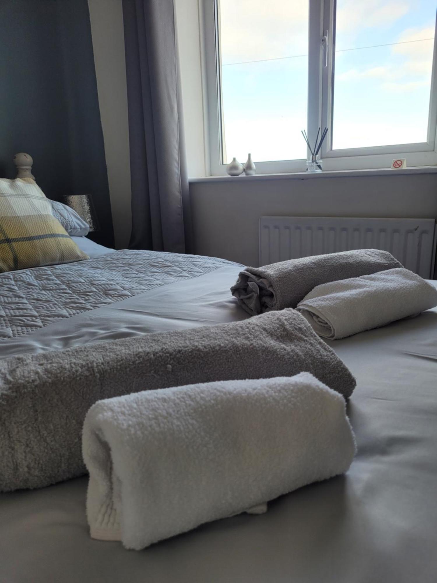 Amble Harbour Retreats Hotel Bilik gambar